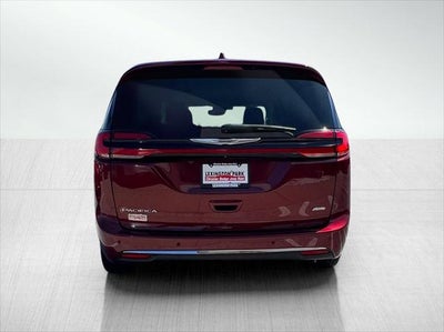 2021 Chrysler Pacifica Touring AWD