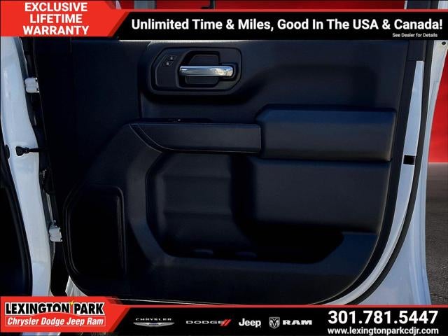 2024 Chevrolet Silverado 2500HD 4WD Crew Cab Standard Bed Custom