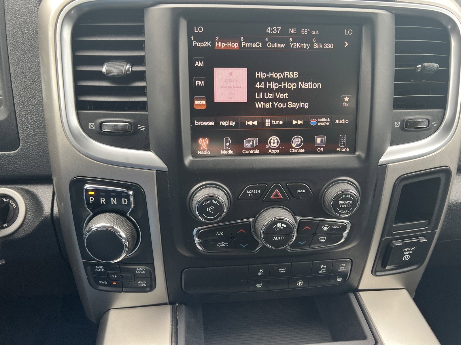 2016 RAM 1500 Big Horn