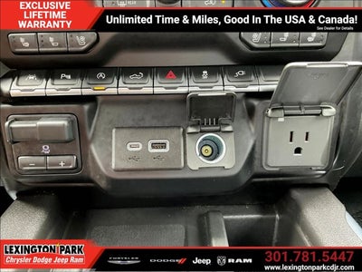 2020 Chevrolet Silverado 1500 4WD Crew Cab Short Bed LTZ