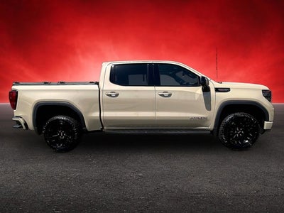 2022 GMC Sierra 1500 4WD Crew Cab Short Box AT4X