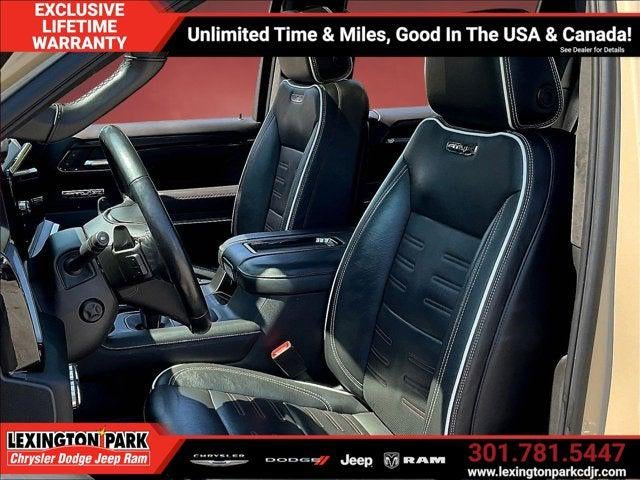 2022 GMC Sierra 1500 4WD Crew Cab Short Box AT4X