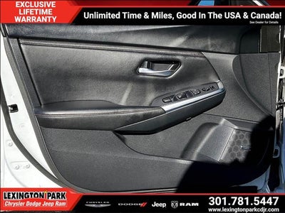 2023 Nissan Sentra SR Xtronic CVT