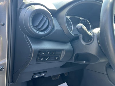 2022 Nissan Kicks S Xtronic CVT