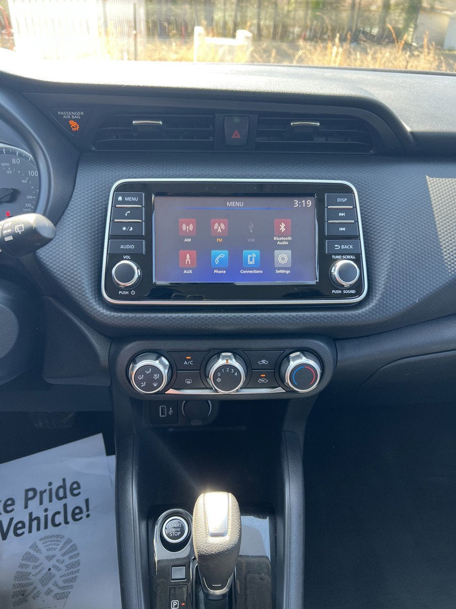 2022 Nissan Kicks S Xtronic CVT