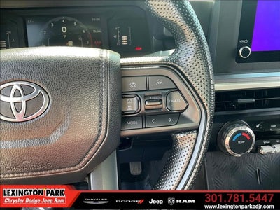 2025 Toyota Tacoma 4WD SR5