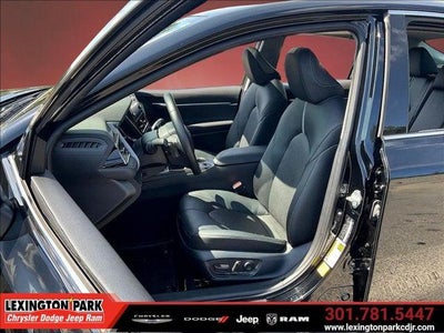 2024 Toyota Camry Hybrid XSE