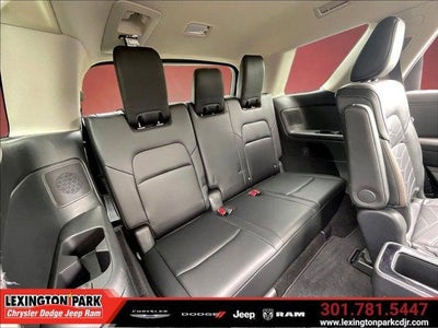 2024 Nissan Pathfinder Platinum 4WD