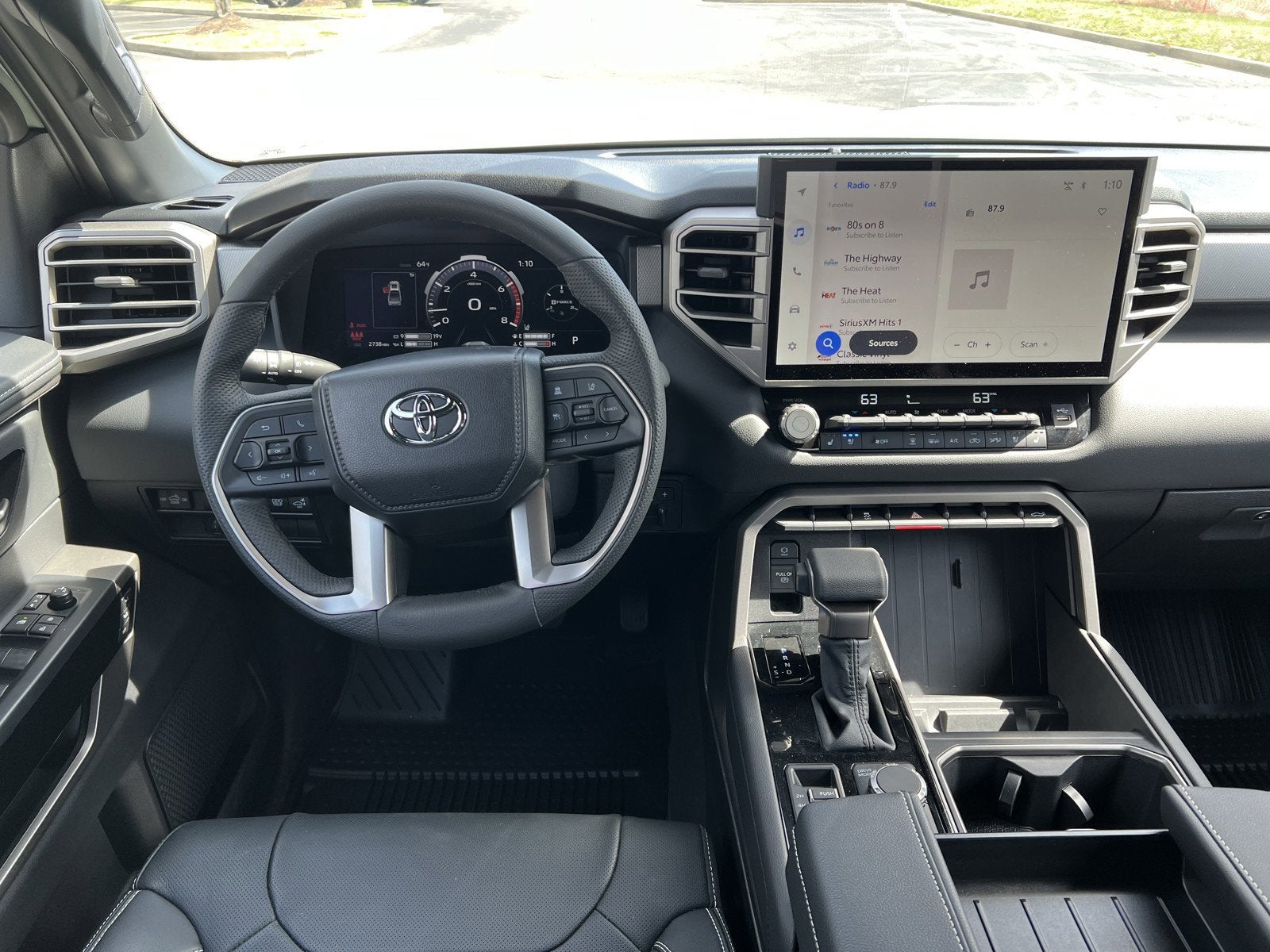 2026 Toyota Tundra Limited CrewMax 5.5' Bed