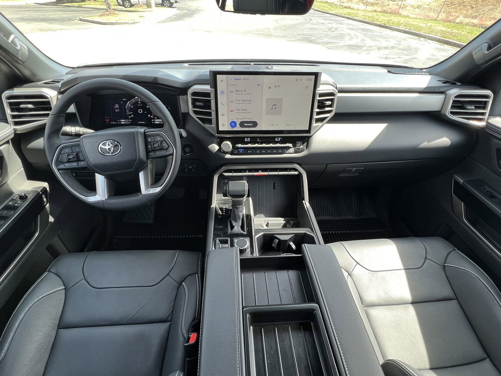 2026 Toyota Tundra Limited CrewMax 5.5' Bed