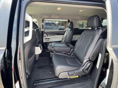 2024 Kia Carnival MPV LX Seat Package
