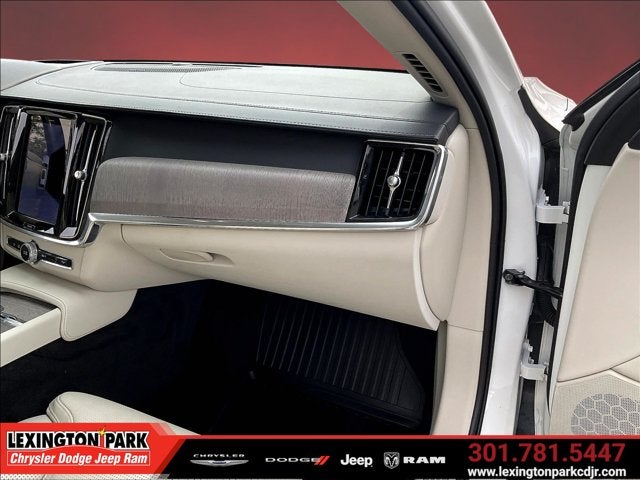 2023 Volvo V90 Cross Country B6 Ultimate