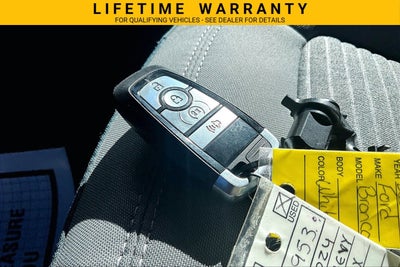 2022 Ford Bronco Base