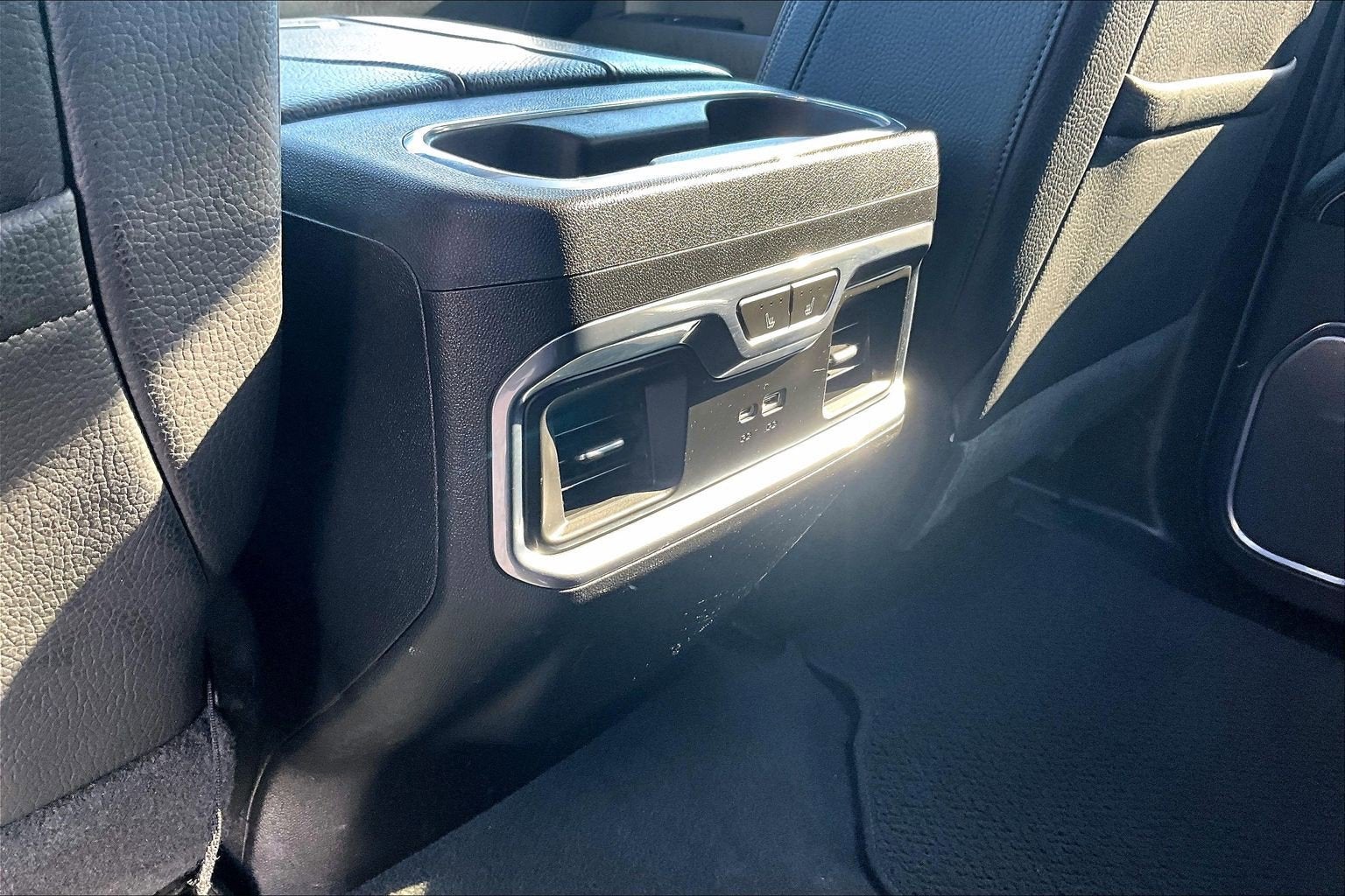 2024 GMC Sierra 3500HD Denali