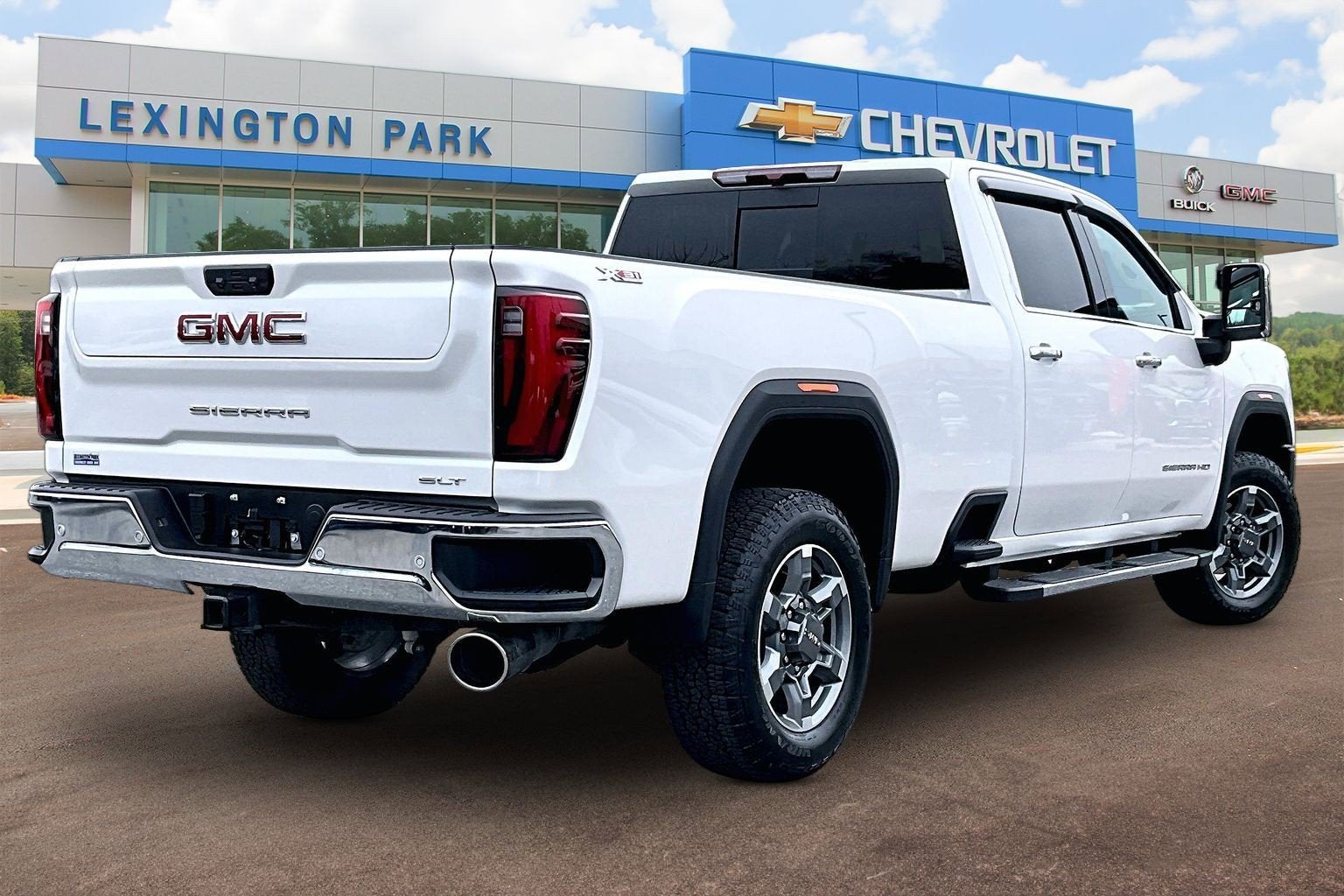 2025 GMC Sierra 3500HD SLT