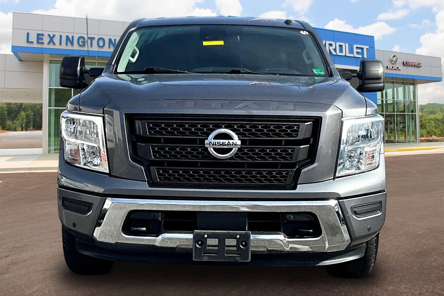 2020 Nissan Titan SV