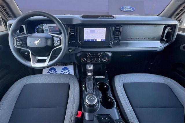 2022 Ford Bronco Base
