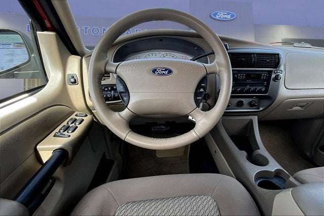 2005 Ford Explorer Sport Trac XLS