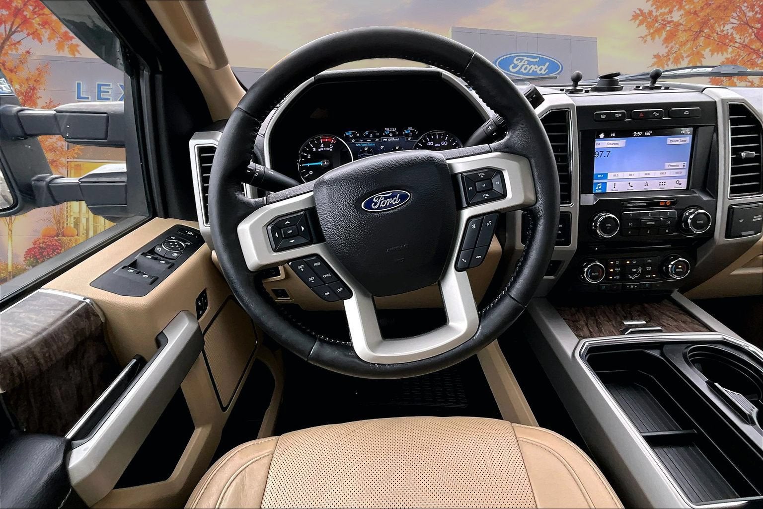 2018 Ford Super Duty F-250 SRW LARIAT