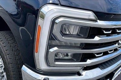 2023 Ford Super Duty F-250 SRW LARIAT
