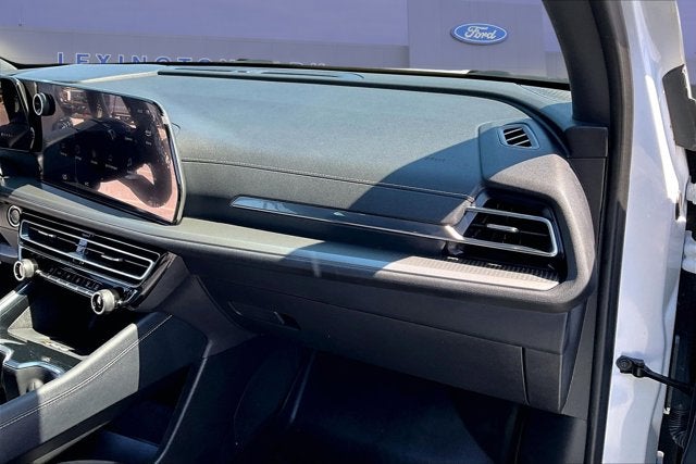 2025 Chevrolet Traverse AWD LT