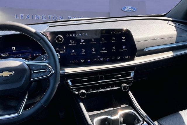 2025 Chevrolet Traverse AWD LT