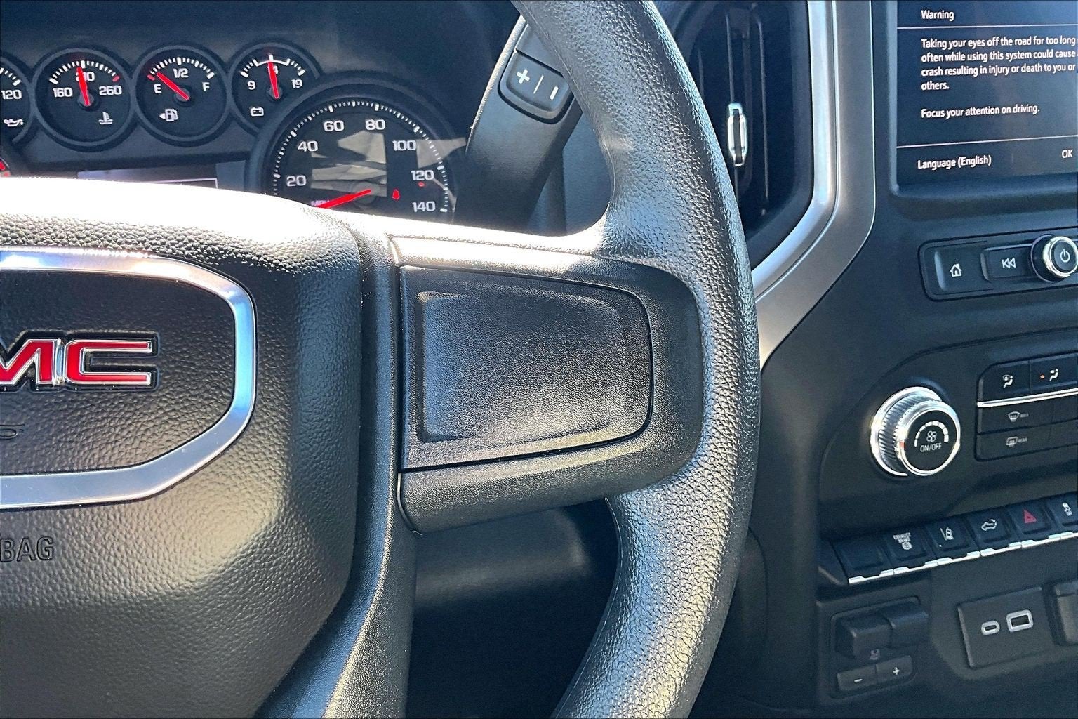 2025 GMC Sierra 2500HD Pro