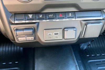 2025 GMC Sierra 2500HD Pro