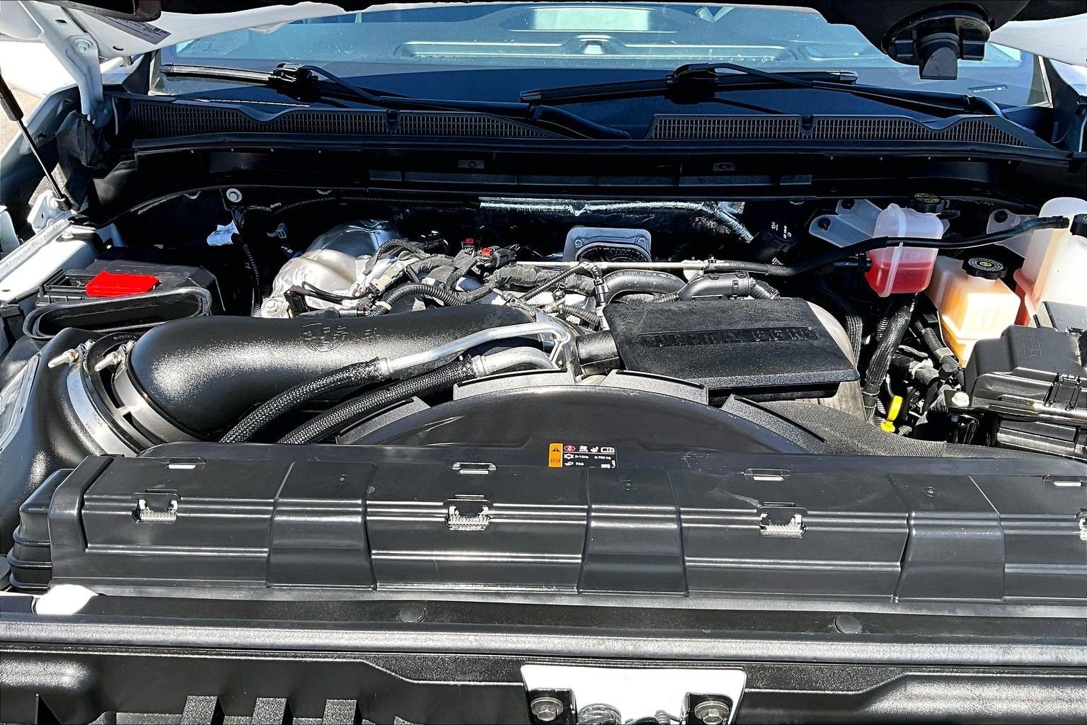 2025 GMC Sierra 2500HD Pro