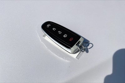 2013 Lincoln MKS Base