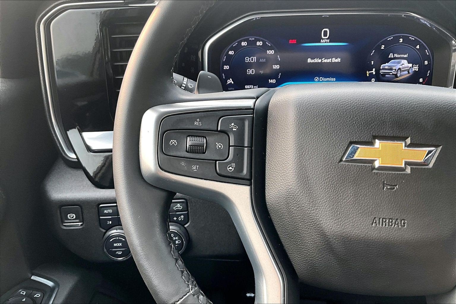 2025 Chevrolet Silverado 1500 LTZ