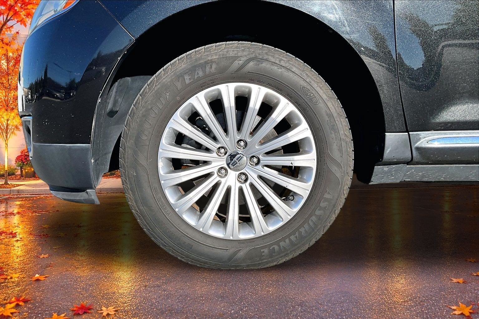 2013 Lincoln MKX Base