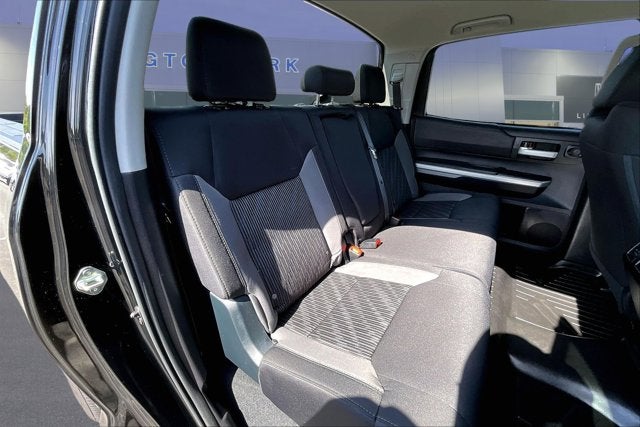 2016 Toyota Tundra 4WD Truck SR5