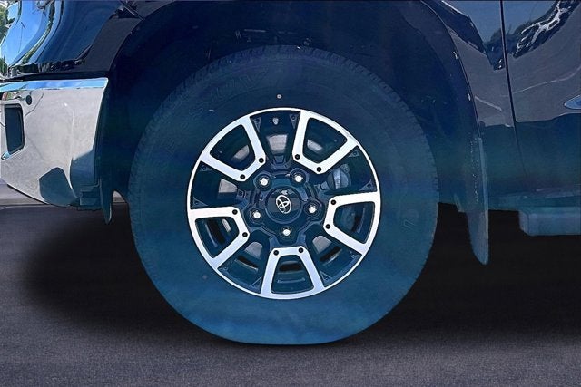 2016 Toyota Tundra 4WD Truck SR5