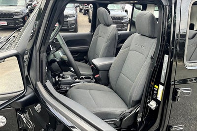 2024 Jeep Wrangler 4-Door Sahara 4x4