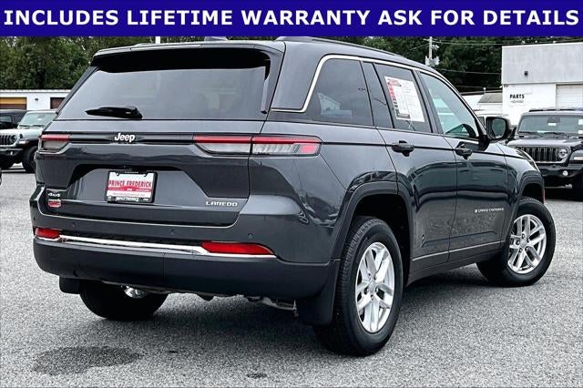 2025 Jeep Grand Cherokee Laredo X 4x4