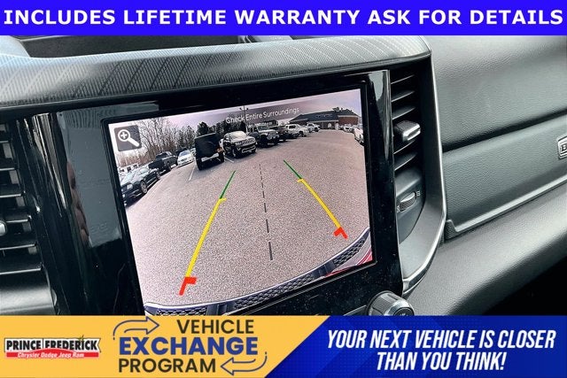 2025 RAM 1500 Big Horn Crew Cab 4x4 6'4' Box