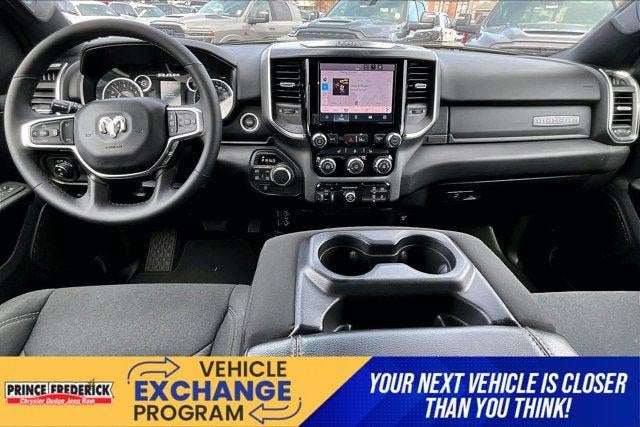 2025 RAM 1500 Big Horn Crew Cab 4x4 6'4' Box