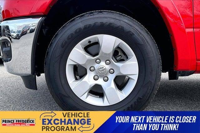 2025 RAM 1500 Big Horn Crew Cab 4x4 6'4' Box