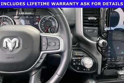 2023 RAM 1500 Laramie Crew Cab 4x4 5'7' Box