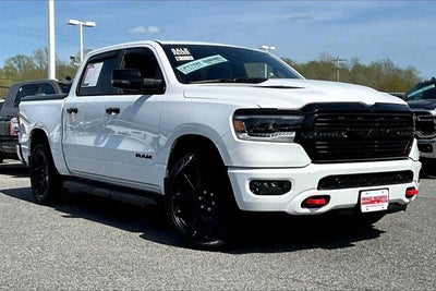 2023 RAM 1500 Laramie Crew Cab 4x4 5'7' Box