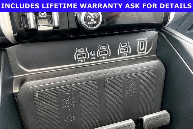 2025 RAM 1500 Tungsten Crew Cab 4x4 5'7' Box