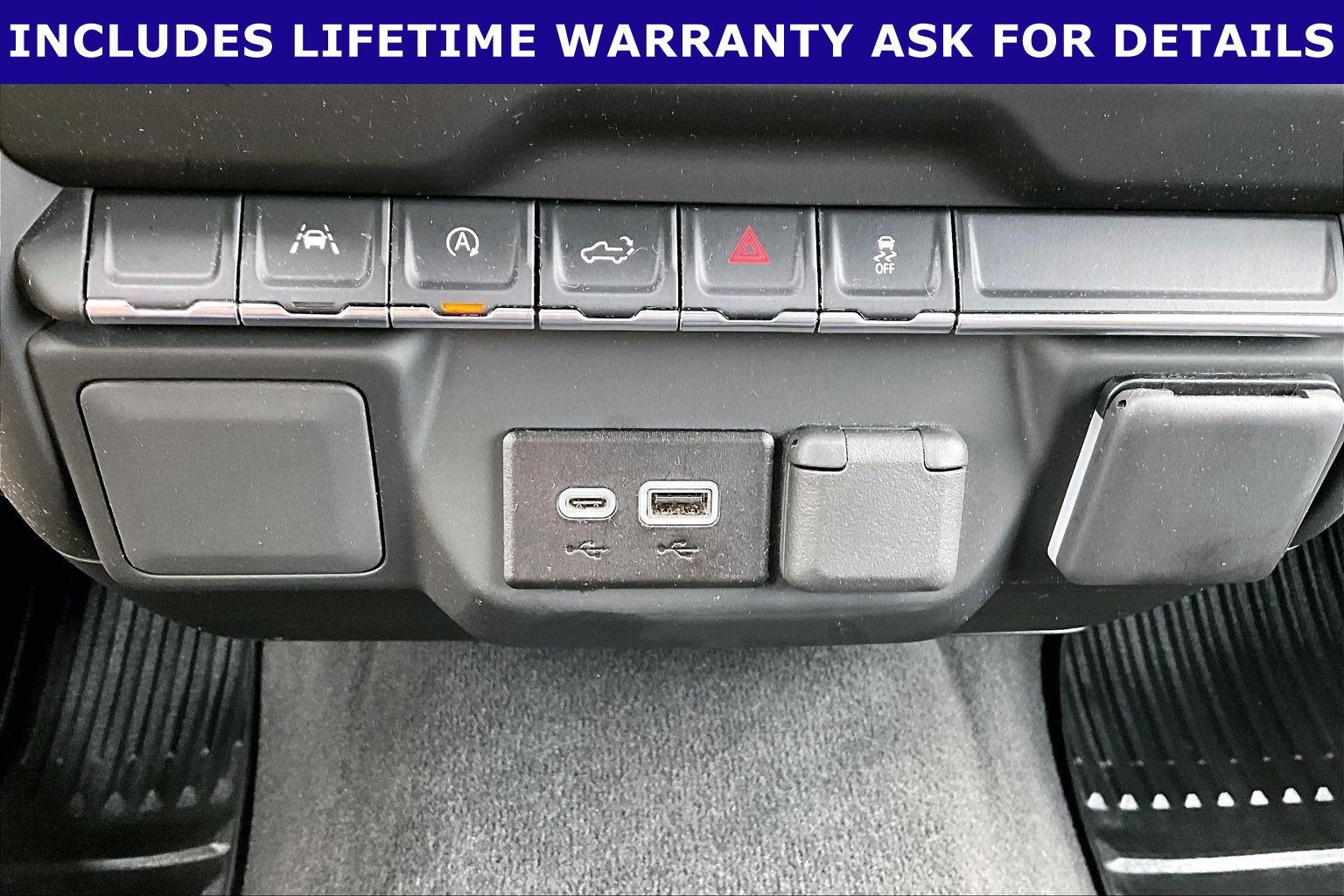 2024 Chevrolet Silverado 1500 4WD Crew Cab Short Bed Custom