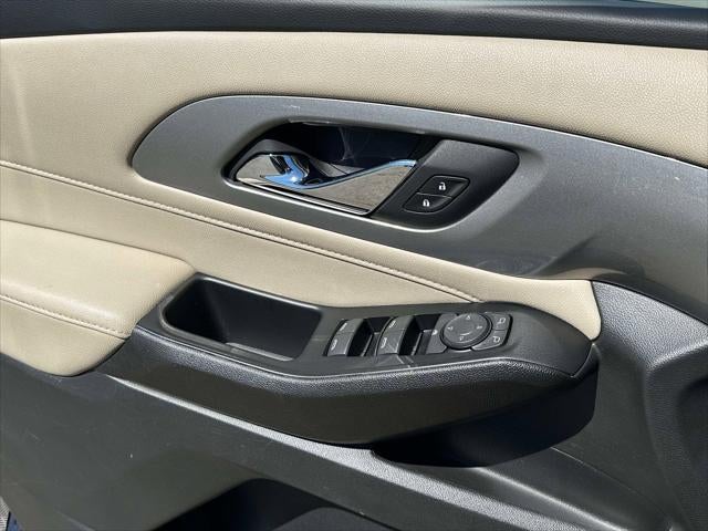 2023 Chevrolet Traverse FWD LS