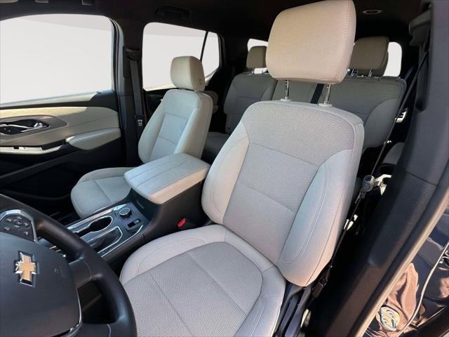 2023 Chevrolet Traverse FWD LS