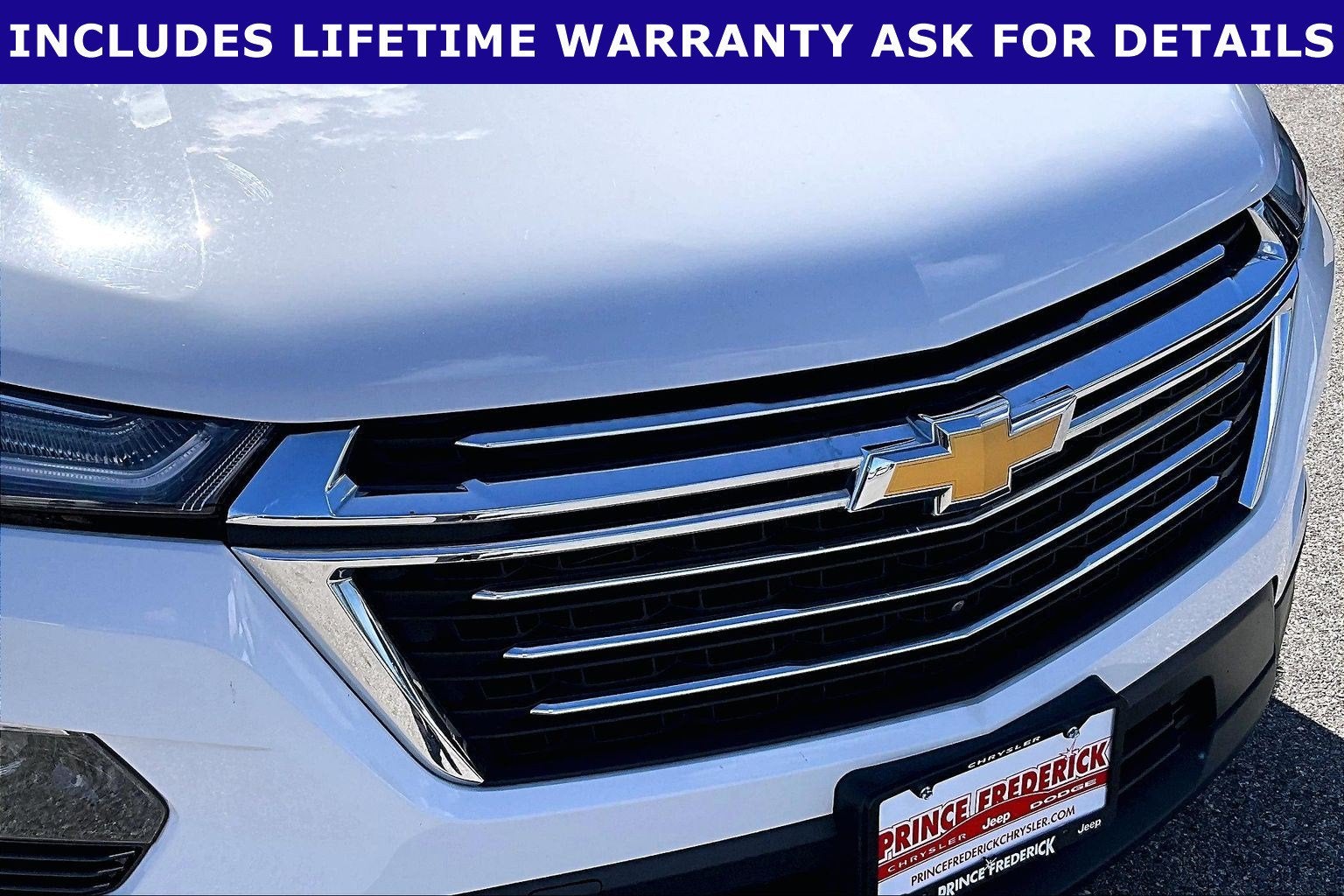 2023 Chevrolet Traverse AWD LT Leather