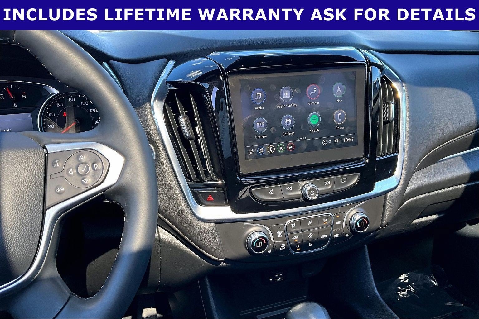 2023 Chevrolet Traverse AWD LT Leather