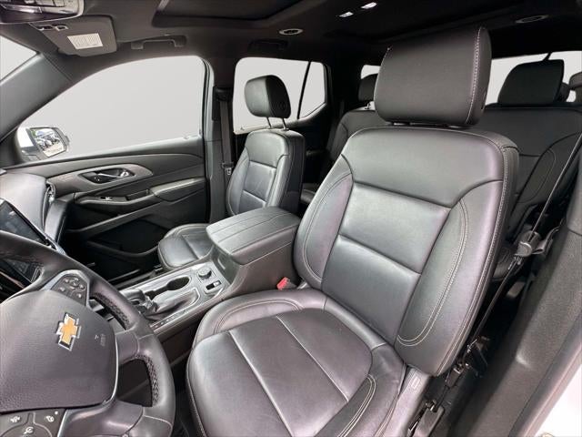 2023 Chevrolet Traverse AWD LT Leather