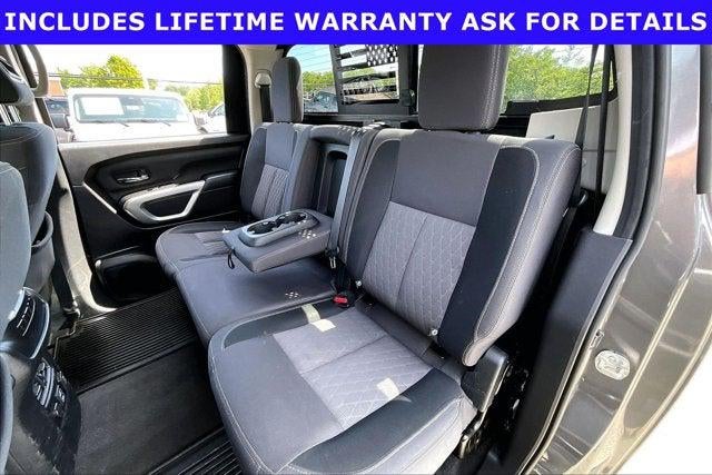 2021 Nissan TITAN Crew Cab SV 4x4