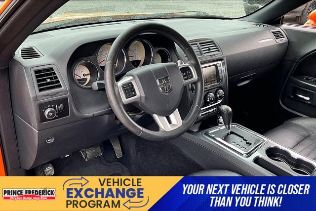 2014 Dodge Challenger SXT Plus